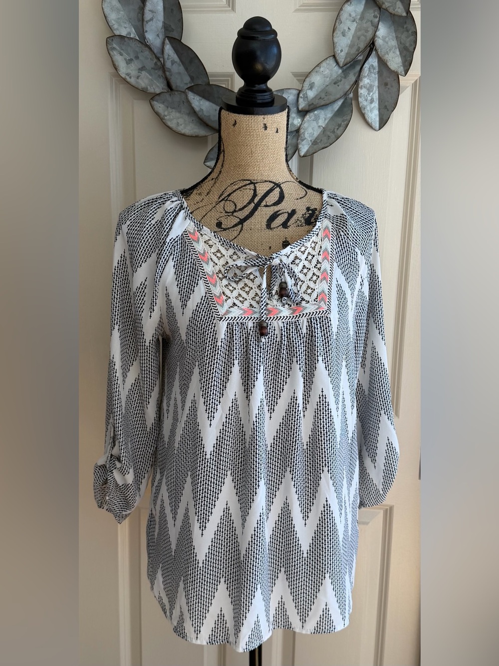 121: Jolt Black White Chevron Tunic with Coral Trim - Medium